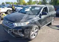 2013 Toyota Highlander photo