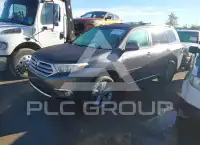 2013 Toyota Highlander фото