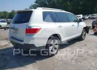 2013 Toyota Highlander photo