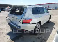 2013 Toyota Highlander фото