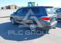 2013 Toyota Highlander фото