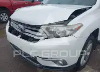 2013 Toyota Highlander фото
