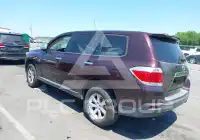 2013 Toyota Highlander фото