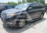 2013 Toyota Highlander фото