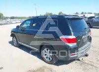 2013 Toyota Highlander фото