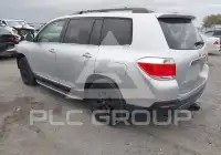 2013 Toyota Highlander фото