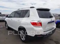 2013 Toyota Highlander фото