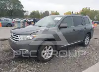 2013 Toyota Highlander фото