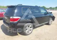 2013 Toyota Highlander фото