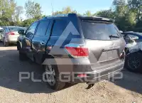 2013 Toyota Highlander photo