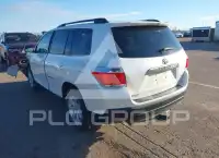 2013 Toyota Highlander фото