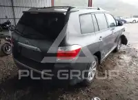 2013 Toyota Highlander фото