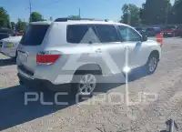 2013 Toyota Highlander photo