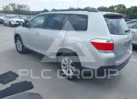 2013 Toyota Highlander фото
