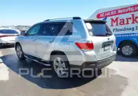 2013 Toyota Highlander фото