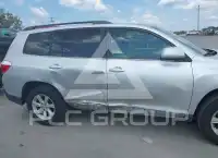 2013 Toyota Highlander фото
