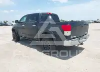 2013 Toyota TUNDRA photo