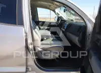2013 Toyota TUNDRA photo