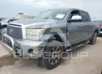 2013 Toyota TUNDRA фото