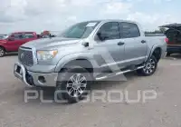 2013 Toyota TUNDRA photo