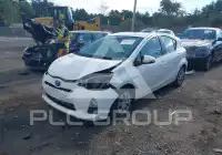 2013 Toyota PRIUS photo