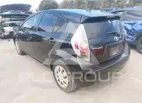 2013 Toyota PRIUS фото
