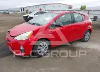 2013 Toyota PRIUS фото