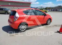 2013 Toyota PRIUS фото
