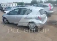 2013 Toyota PRIUS фото