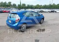 2013 Toyota PRIUS фото