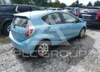 2013 Toyota PRIUS фото