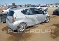 2013 Toyota PRIUS фото