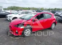 2013 Toyota PRIUS photo