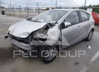 2013 Toyota PRIUS фото