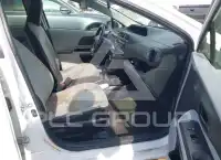 2013 Toyota PRIUS photo