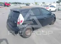 2013 Toyota PRIUS photo