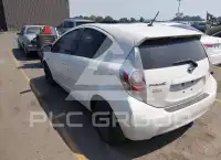 2013 Toyota PRIUS фото