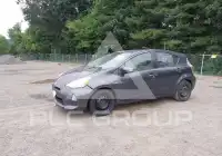 2013 Toyota PRIUS фото
