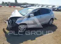 2013 Toyota PRIUS фото