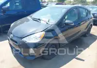 2013 Toyota PRIUS фото