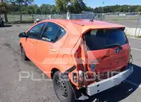 2013 Toyota PRIUS фото