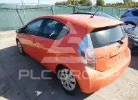 2013 Toyota PRIUS фото