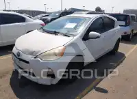 2013 Toyota PRIUS фото