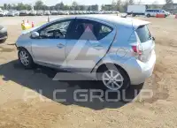 2013 Toyota PRIUS фото