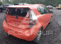 2013 Toyota PRIUS фото