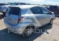 2013 Toyota PRIUS фото