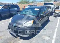 2013 Toyota PRIUS фото