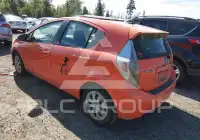 2013 Toyota PRIUS фото