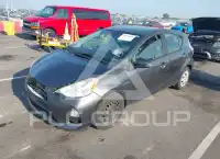 2013 Toyota PRIUS photo