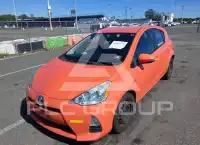 2013 Toyota PRIUS фото